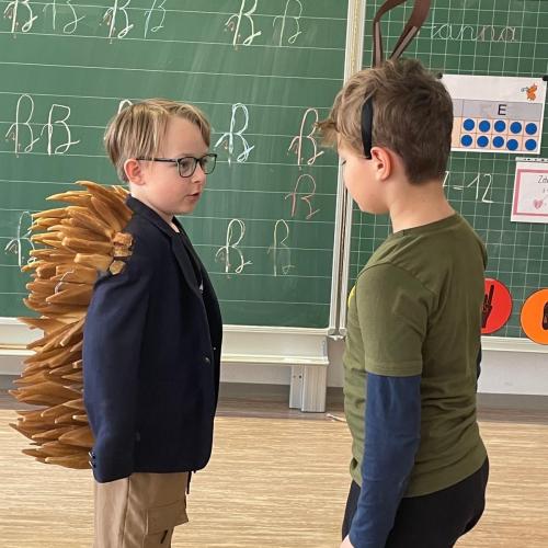 H