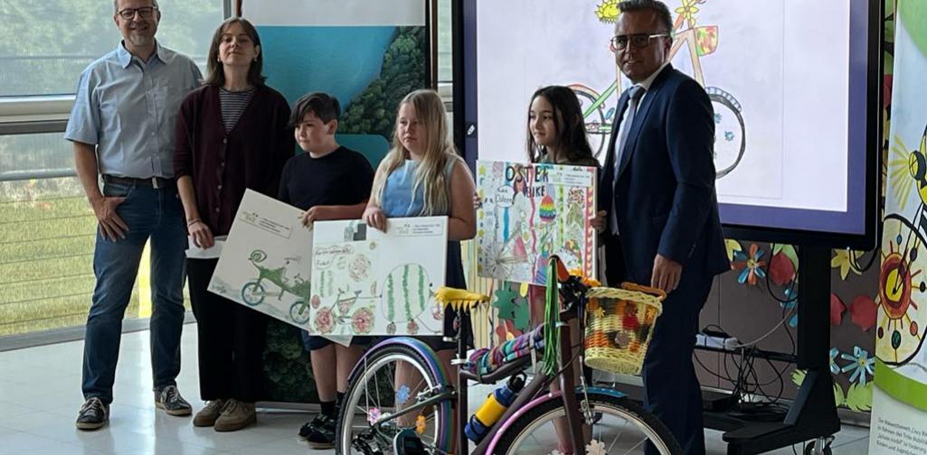 cfc7889a-fb88-4400-9cfe-c542eec67db6